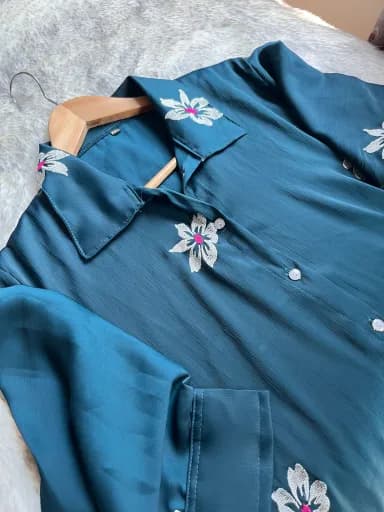 Embroidered long Shirt